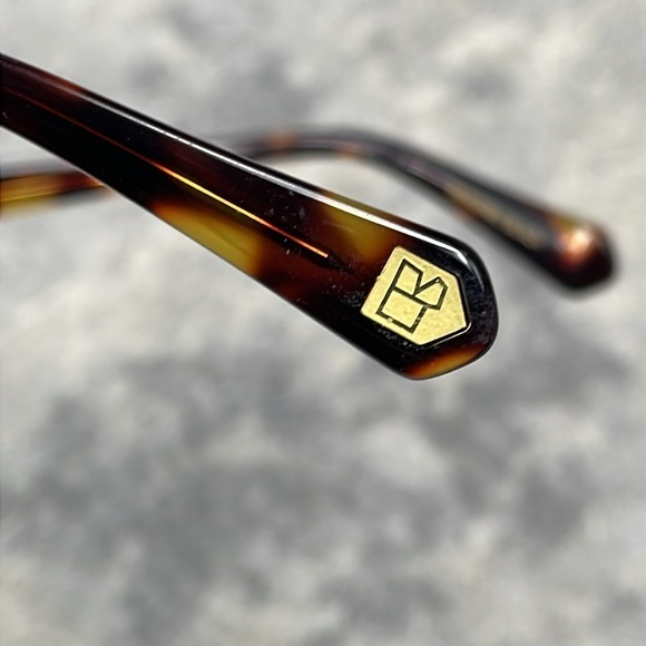 New Coco and Breezy Acacia Tortoise 204 Studded Sunglasses Brown - Picture 9 of 16